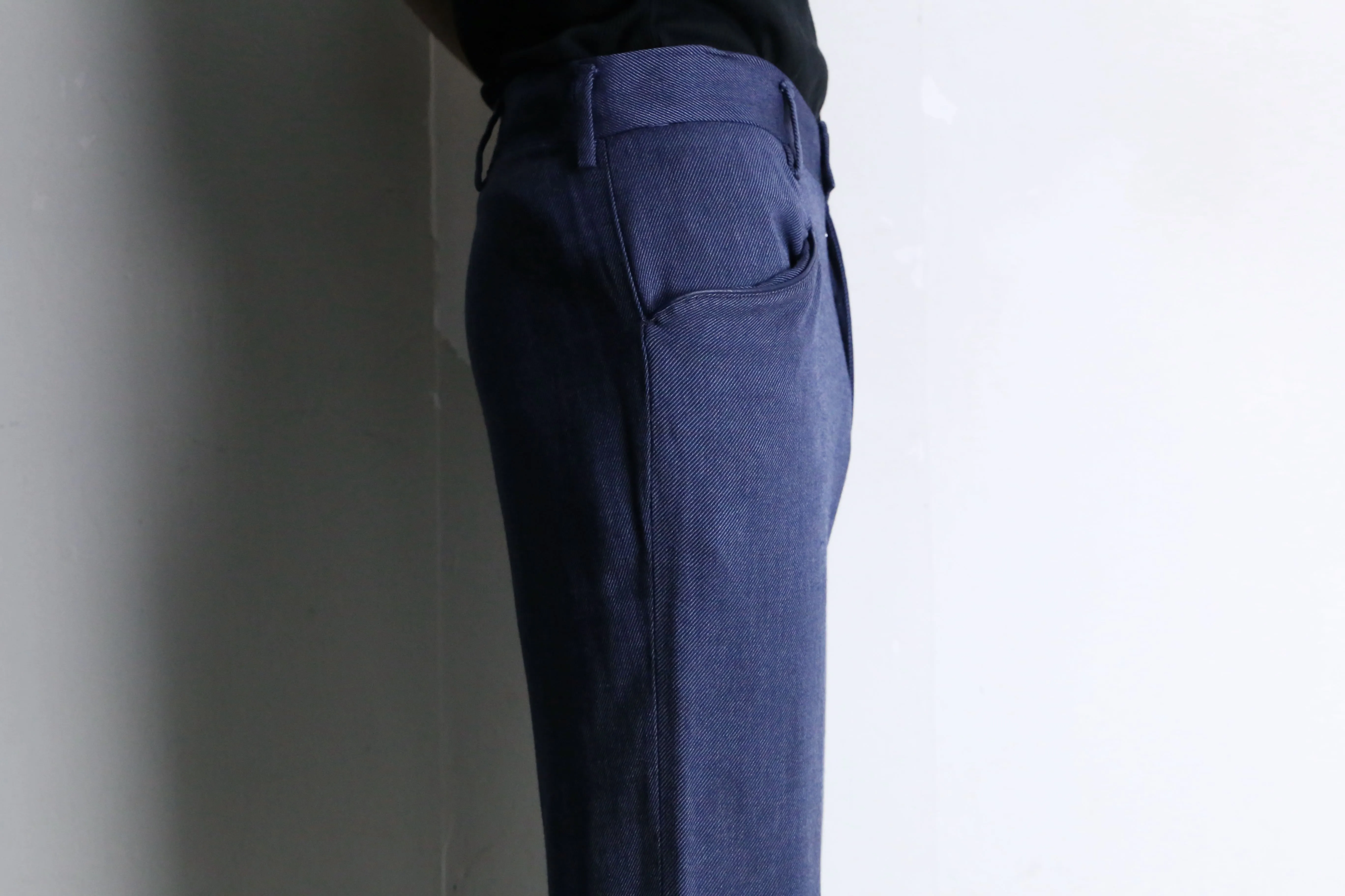 70’s navy button flare design pants