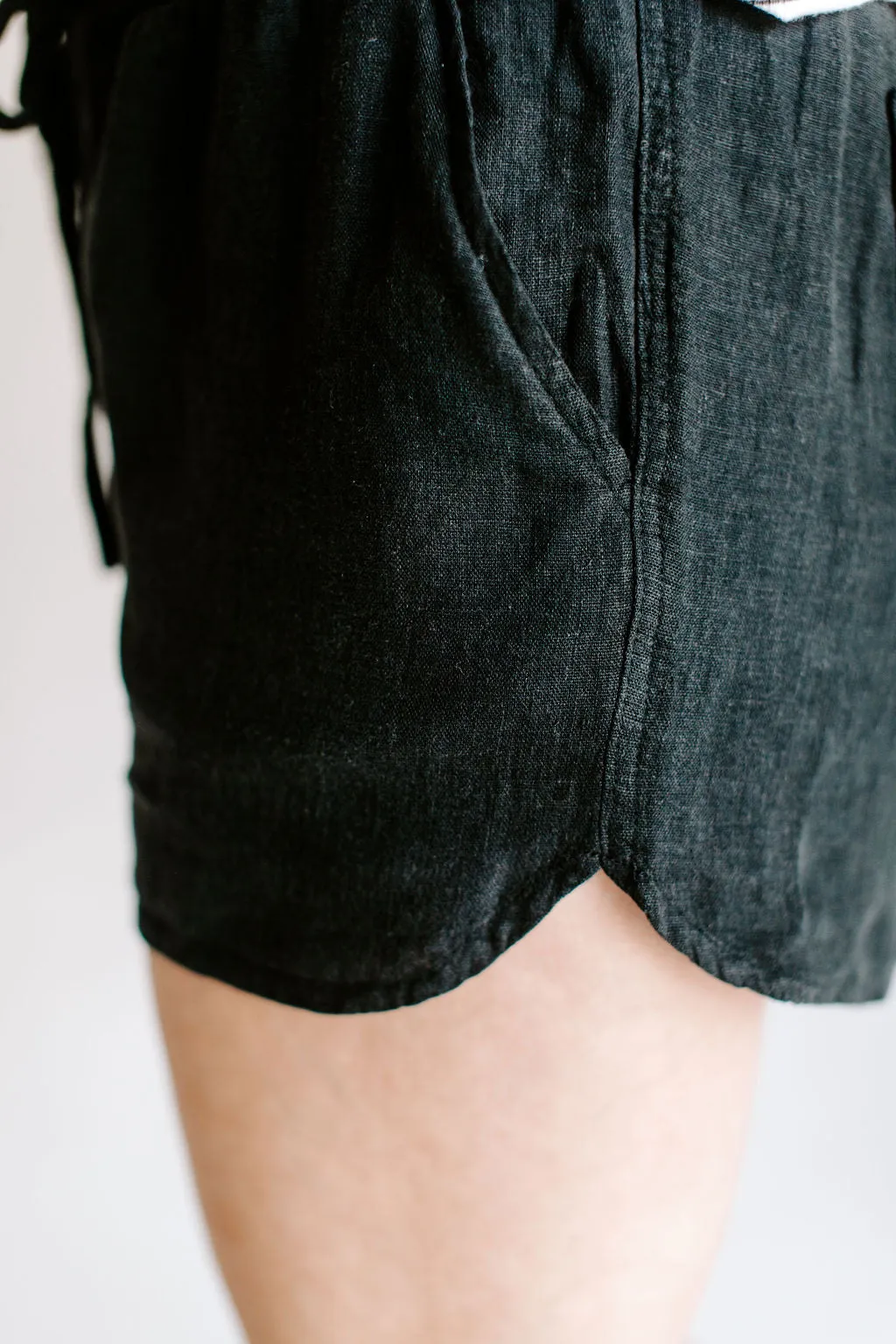 Bo Linen Shorts