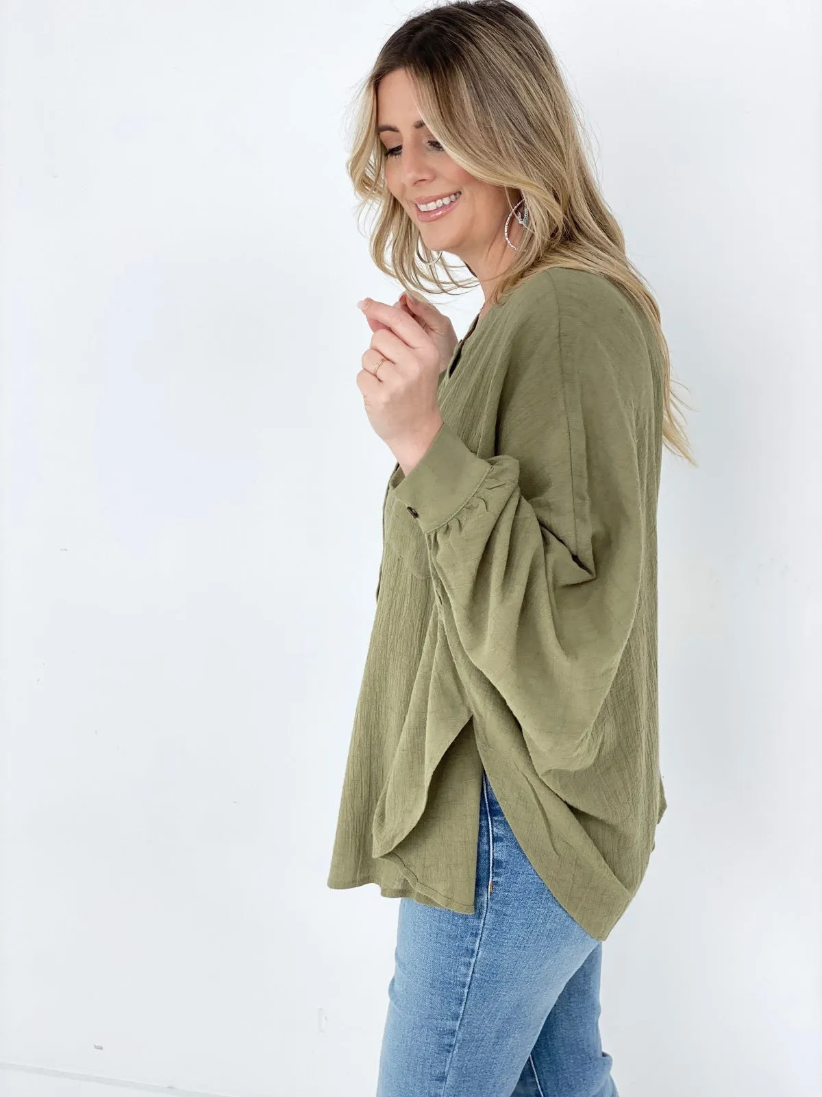 Easel Textured Cotton Linen Oversized Top - Ships from The US