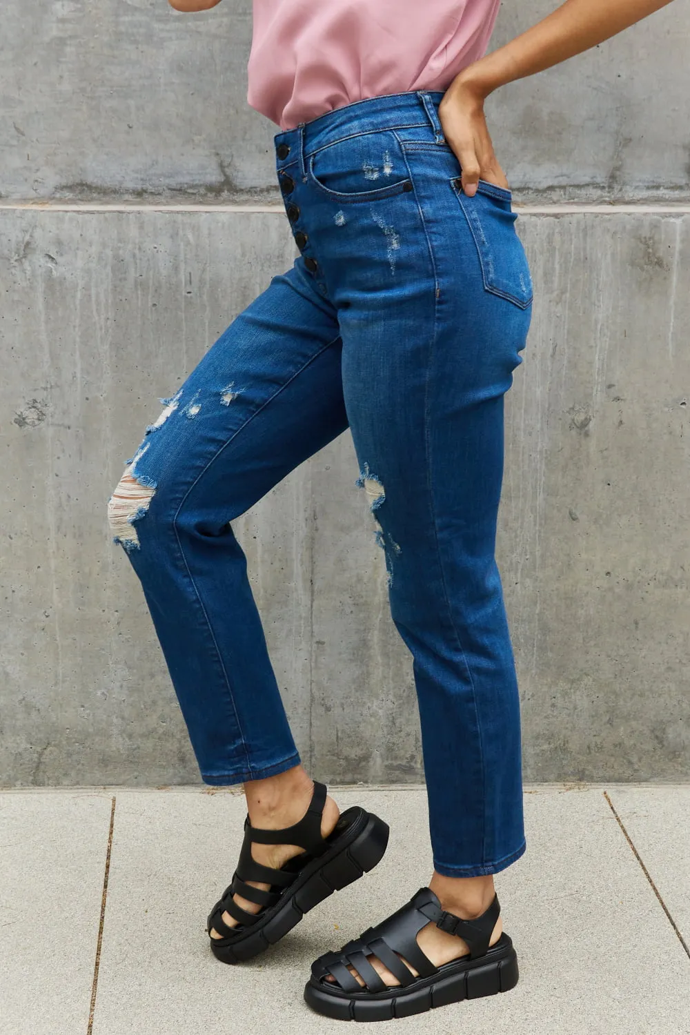 Judy Blue Melanie High Waisted Distressed Boyfriend Jeans