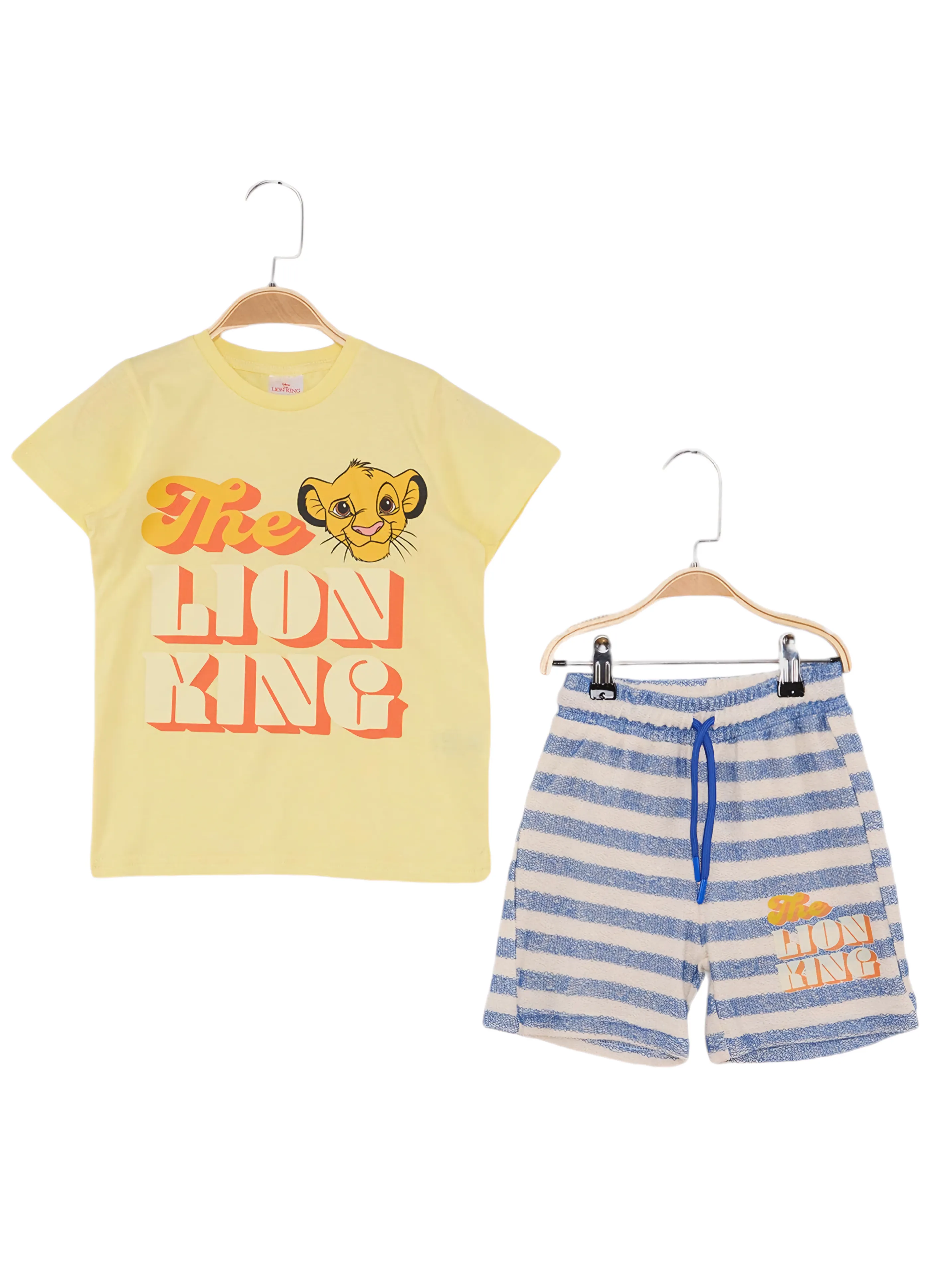 Lion King T-shirt & Short Set.