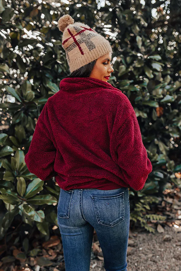 London Bridge Sherpa Pullover In Crimson