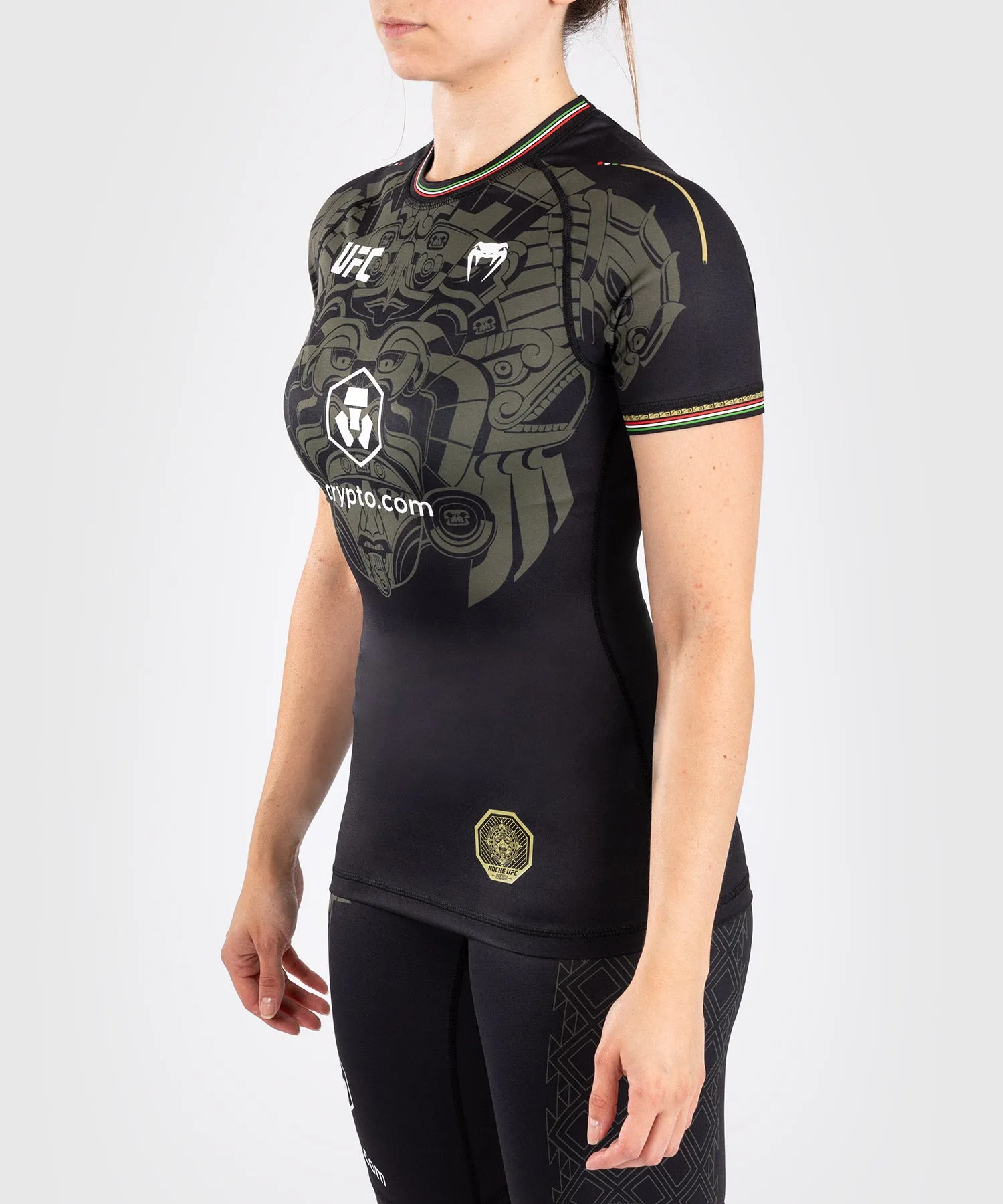 Noche UFC By Venum Authentic Fight Night Women’s Performance Short Sleeve Rashguard - Black