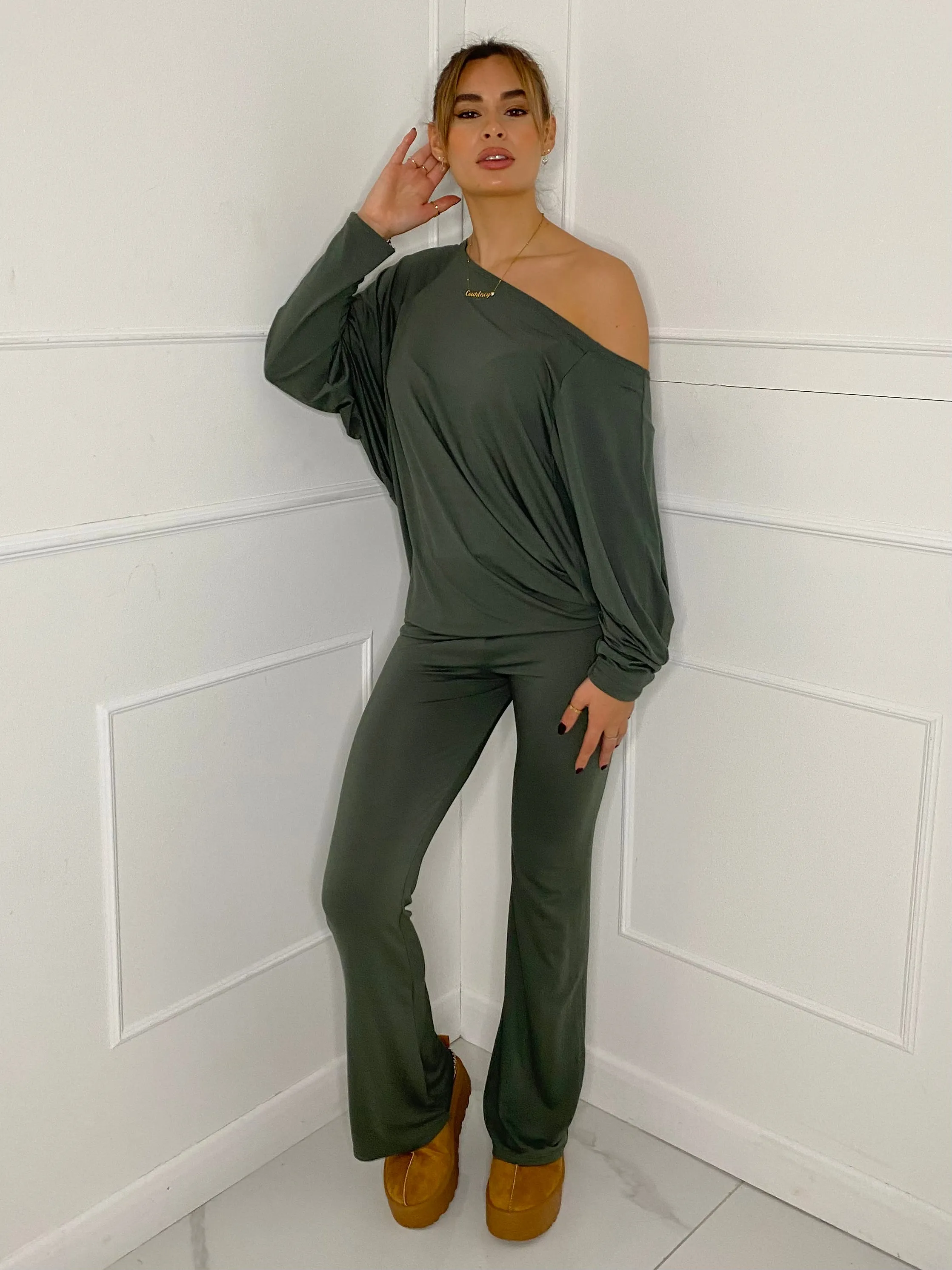 Off Shoulder Flared Slinky Loungeset - Green