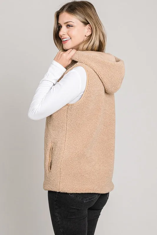 Remi Reversible Sherpa  Vest