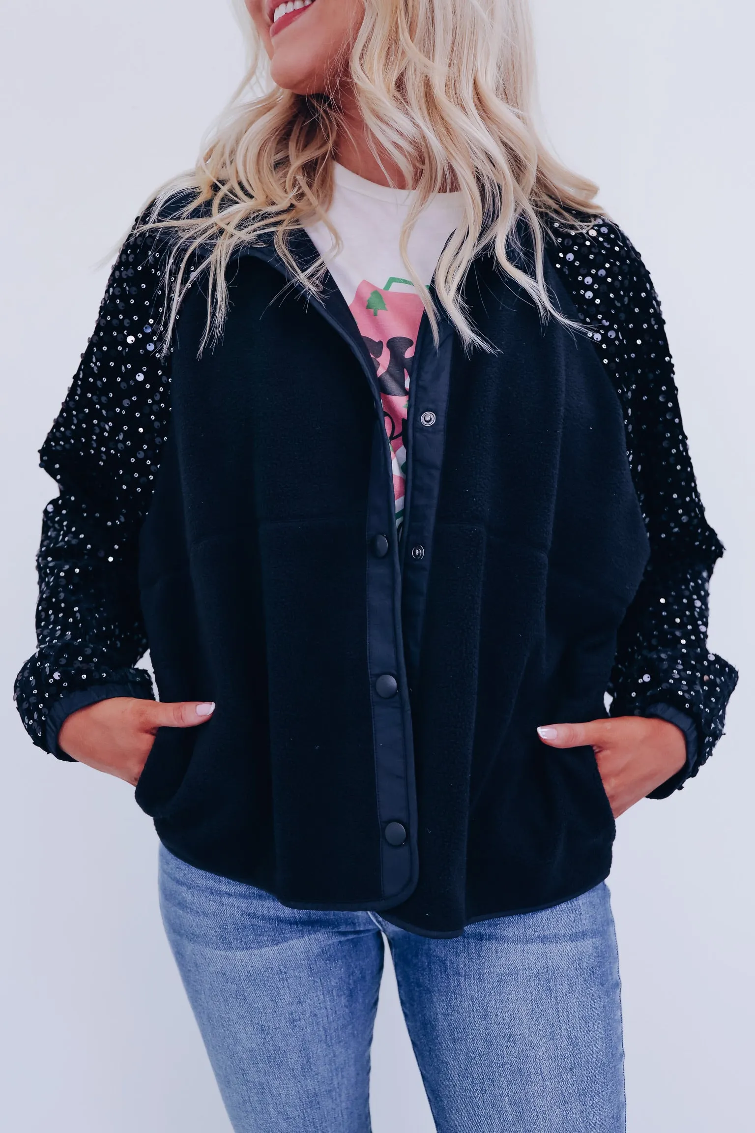 Shimmering Sequin Sleeve Jacket - Black