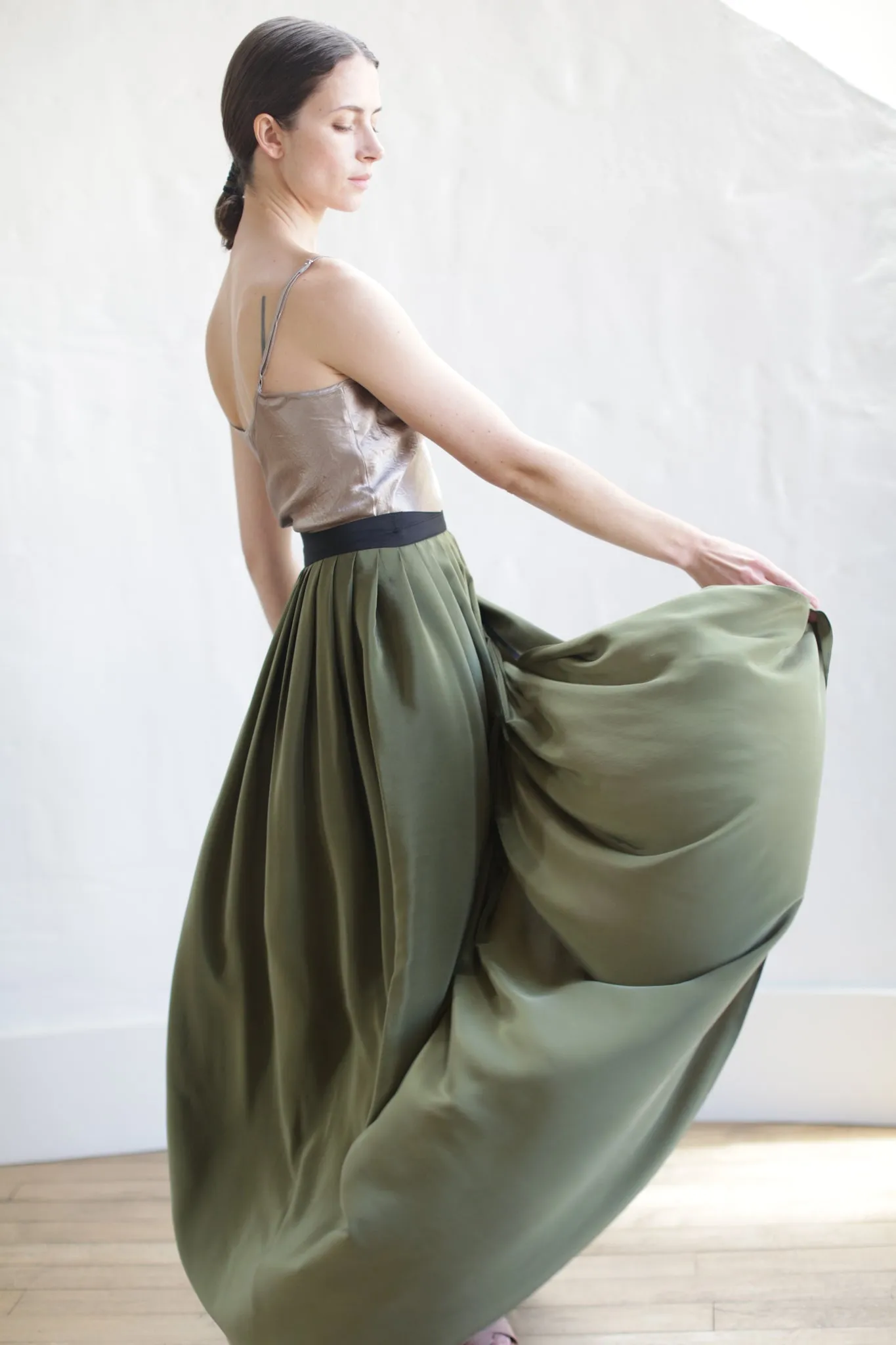 Silk Pleated Long Wrap Skirt | Olive