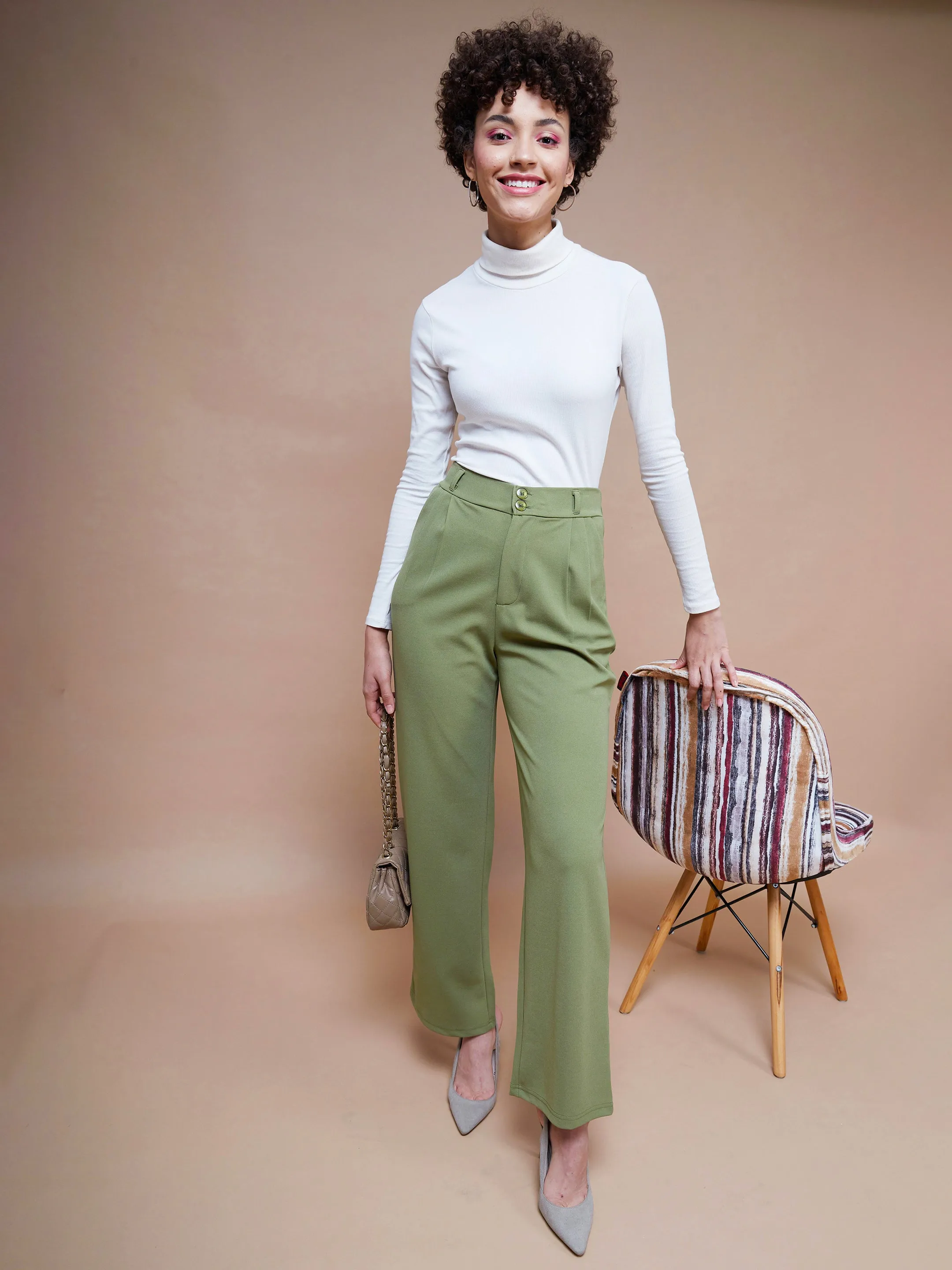 Women Olive Pleated Straight Stretchable Pants